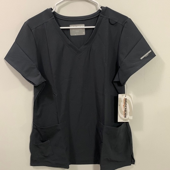 Skechers by Barco Gray Scrubs top V-Neck, NWT, size Large, 4 way stretch - Picture 1 of 5
